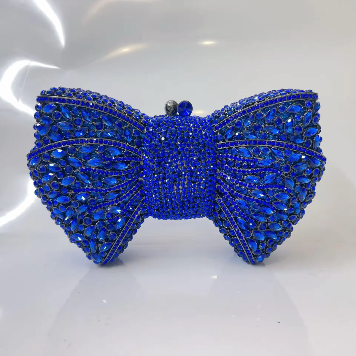 Glamorous Crystal Clutch